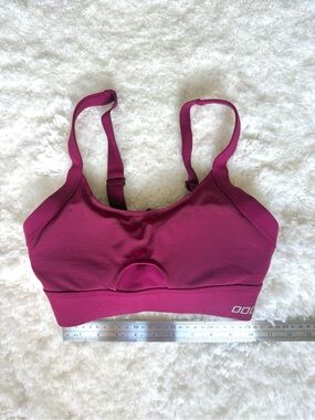 Lorna Jane Sports Bra - size S